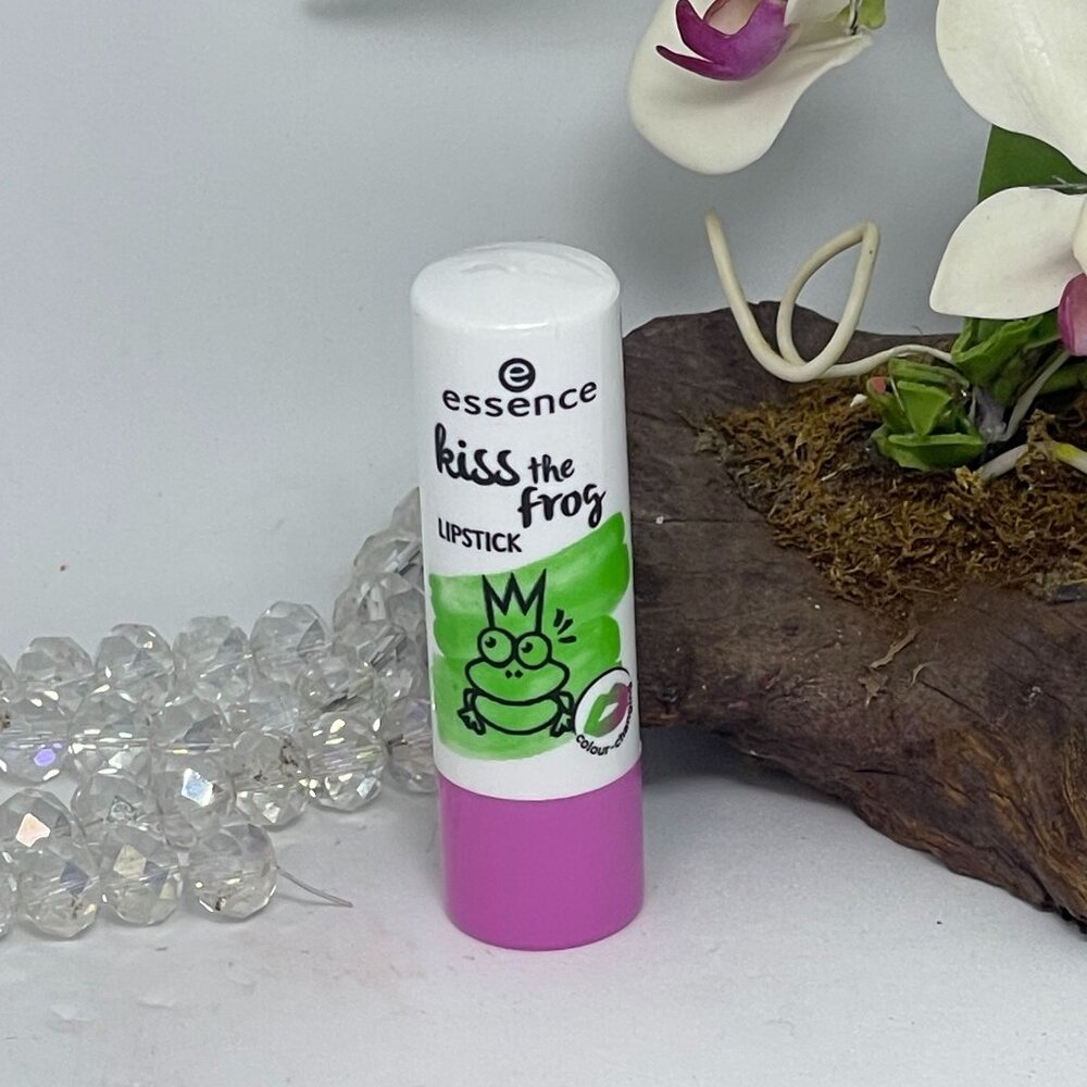 Essence Kiss The Frog Lipstick - 01 Switch To Fairytale Princess- .16 oz - New - Picture 4 of 4